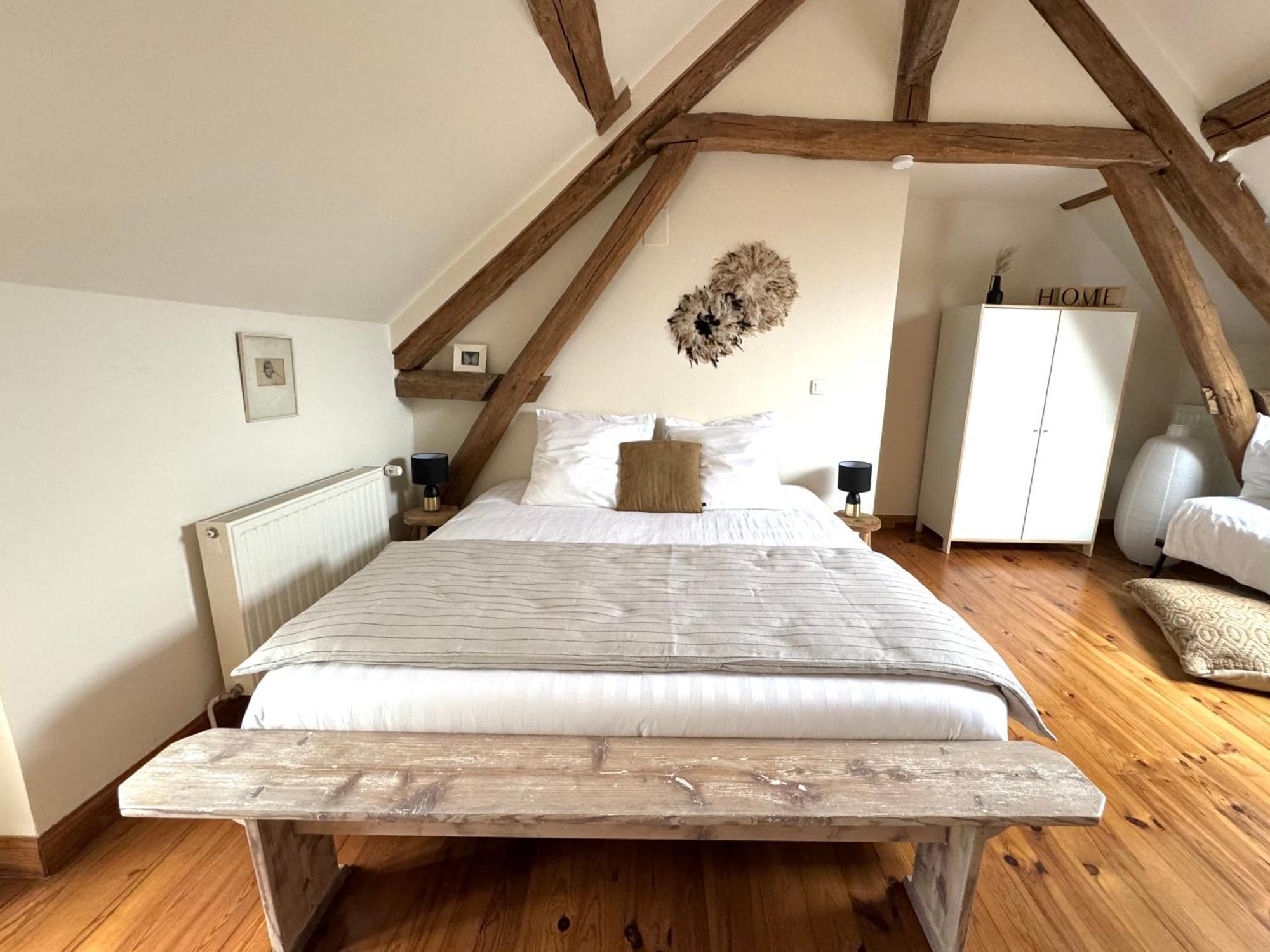 Bed and Breakfast Le Moulin D Olivet Orbigny Exterior foto