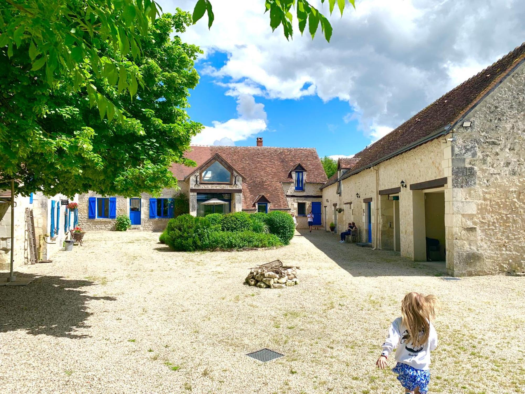 Bed and Breakfast Le Moulin D Olivet Orbigny Exterior foto